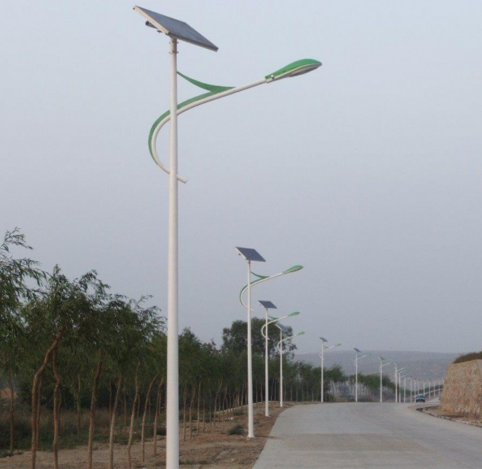 郑州6米30W太阳能灯