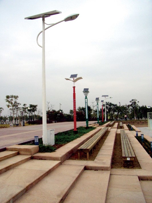 郑州市公园太阳能路灯