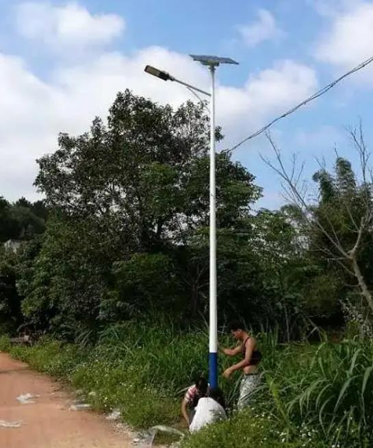 太阳能路灯农村款