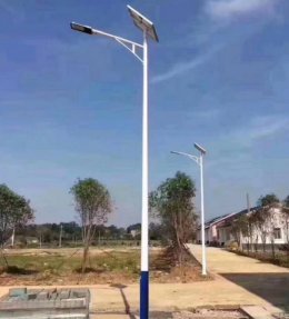河南路灯生产厂家生产的新农村太阳能路灯选择